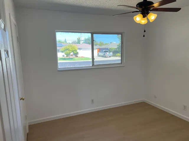 $350,000 | 4069 North Sunnyside Avenue, Fresno, CA 93727