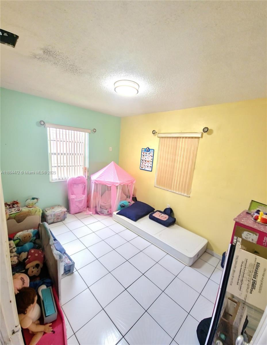 309 East 18th Street Hialeah, FL 33010 - Photo 12 of 18