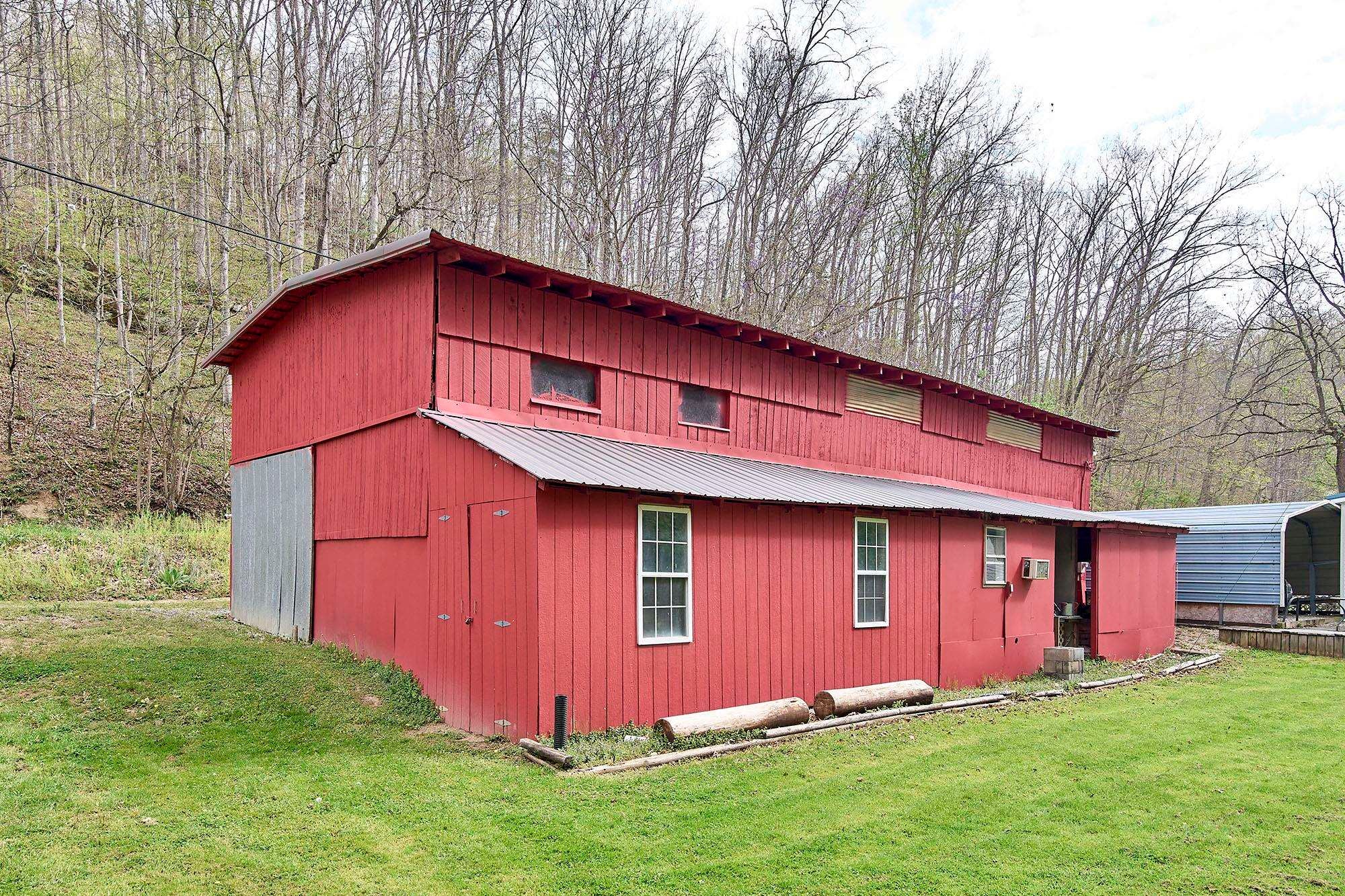 1021 McComas Branch Road Milton, WV 25541 - Photo 24 of 29 Gallery Image 24