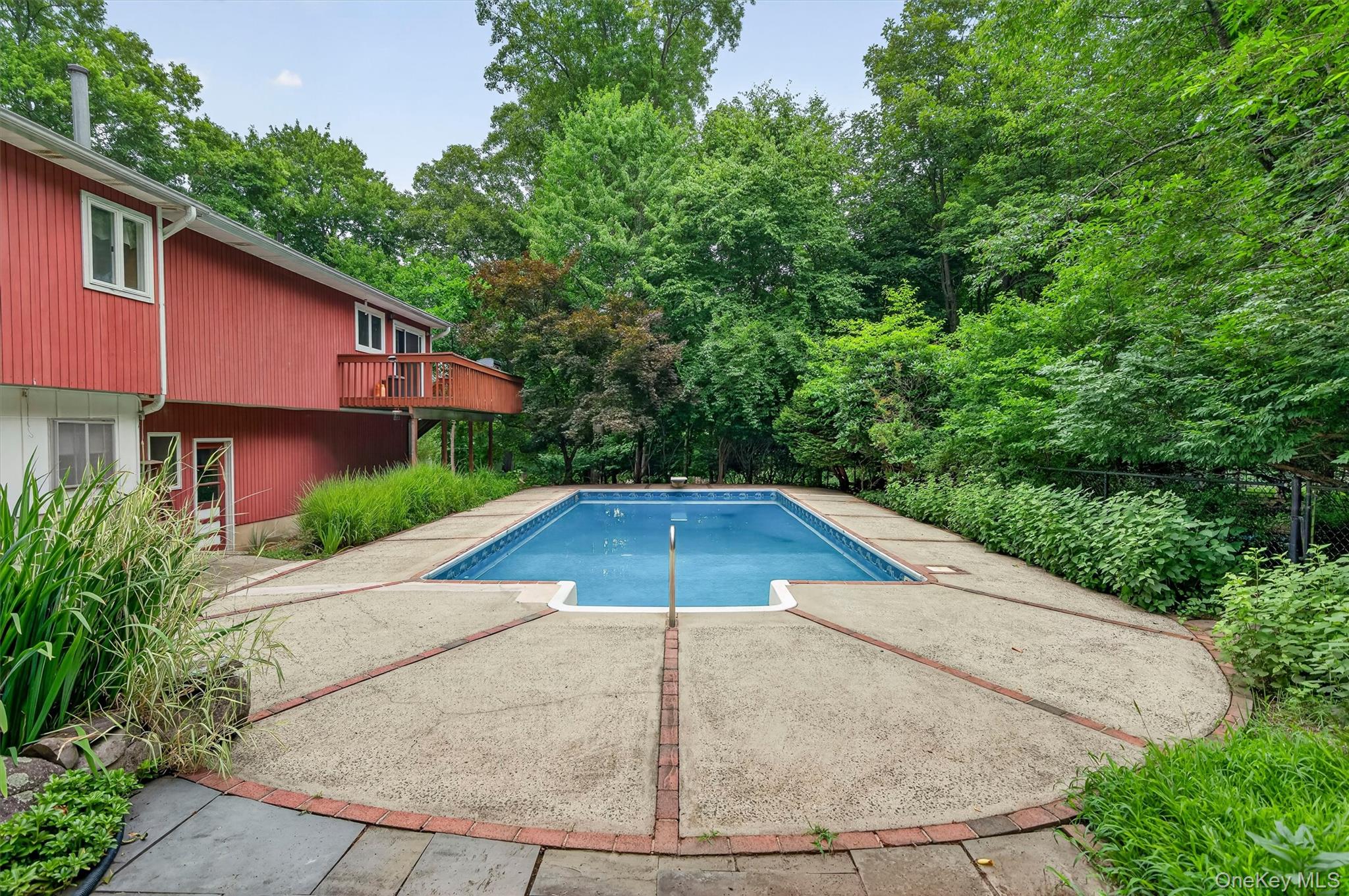 11 Kent Road Airmont, NY 10952 - Photo 7 of 49 Gallery Image 7