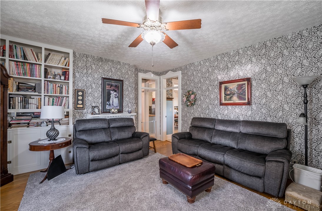 292 West Jackson Road Springfield, OH 45502 - Photo 13 of 79