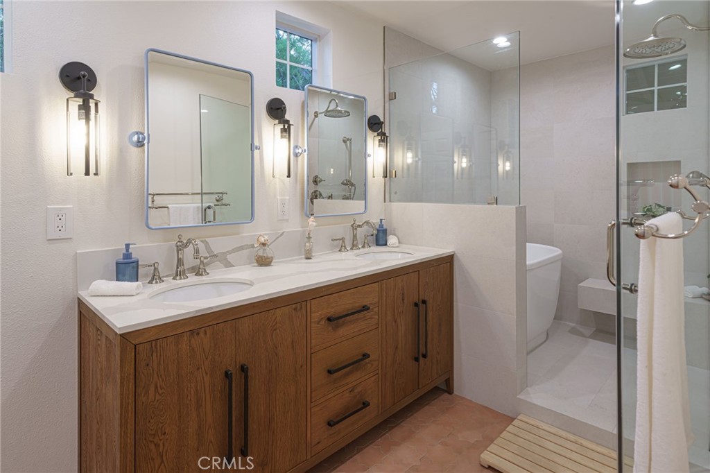 17 Oatfield Farm Ladera Ranch, CA 92694 - Photo 45 of 57 Another view of he primary bathroom.