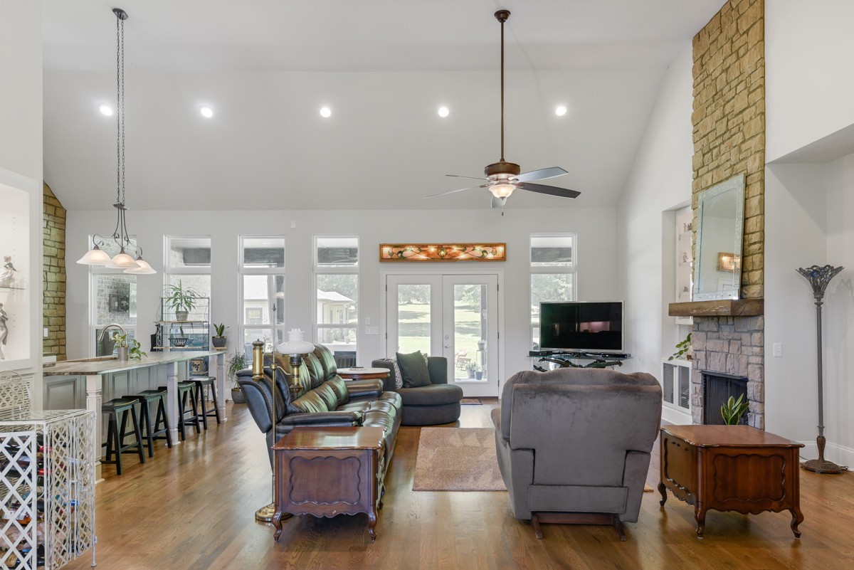 1880 Mires Road Mount Juliet, TN 37122 - Photo 6 of 37 Gallery Image 6