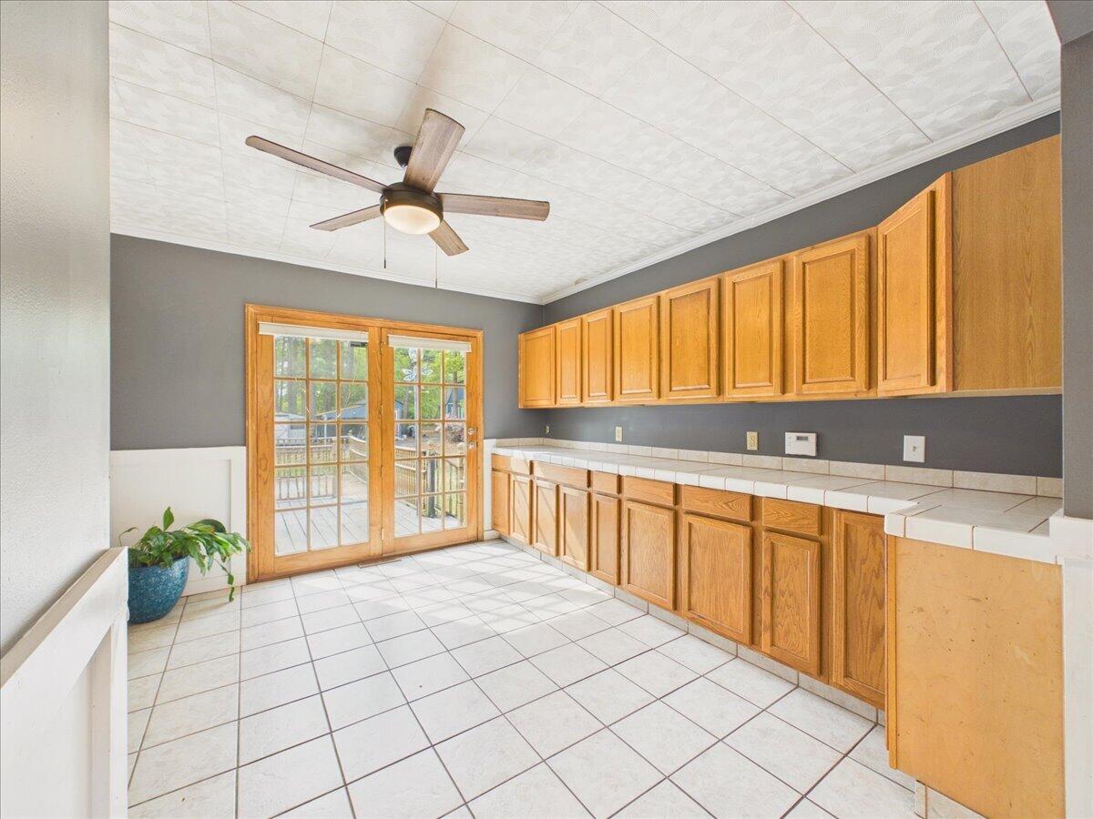1532 Wire Road Aiken, SC 29805 - Photo 12 of 51