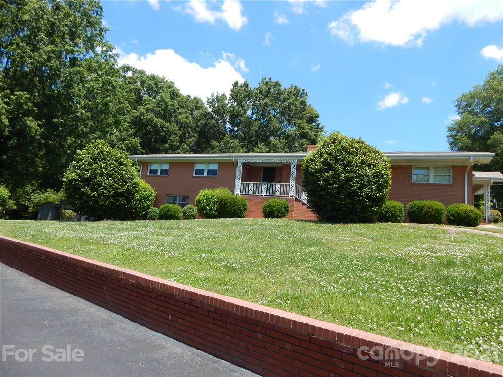 39221 Duck Road Albemarle, NC 28001 - Photo 1 of 39 Gallery Image 1