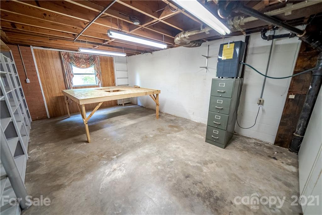 39221 Duck Road Albemarle, NC 28001 - Photo 29 of 39 Gallery Image 29