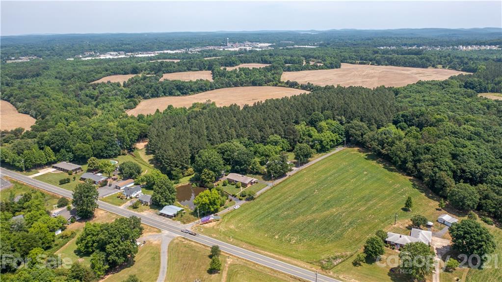 39221 Duck Road Albemarle, NC 28001 - Photo 35 of 39 Gallery Image 35
