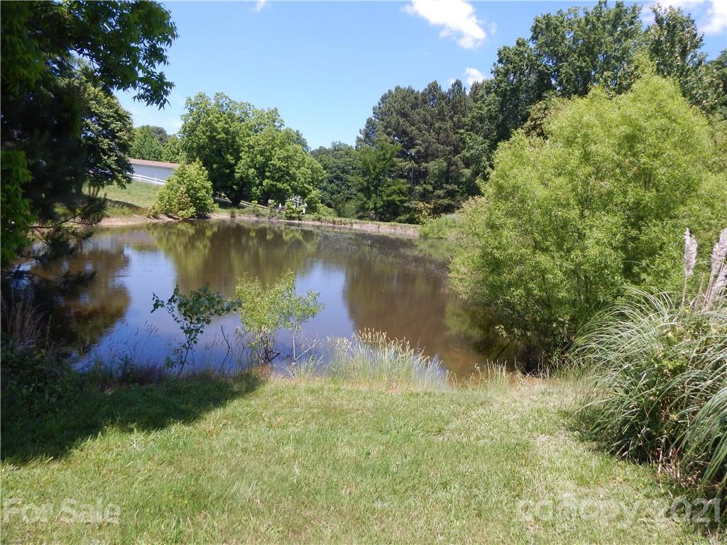 39221 Duck Road Albemarle, NC 28001 - Photo 7 of 39 Gallery Image 7