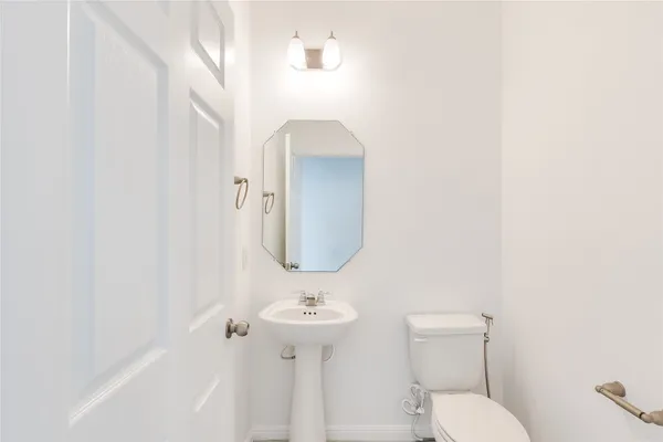 $2,495 | 3240 East Whitestone Boulevard, Unit 34, Cedar Park, TX 78613
