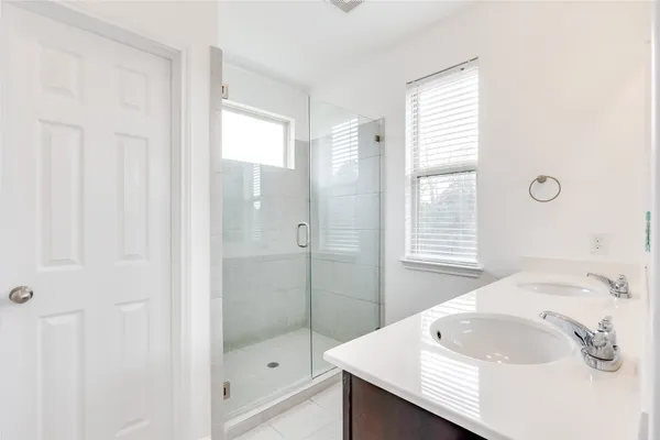 $2,495 | 3240 East Whitestone Boulevard, Unit 34, Cedar Park, TX 78613