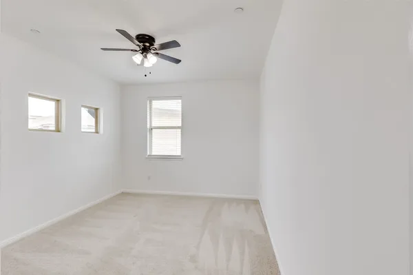 $2,495 | 3240 East Whitestone Boulevard, Unit 34, Cedar Park, TX 78613