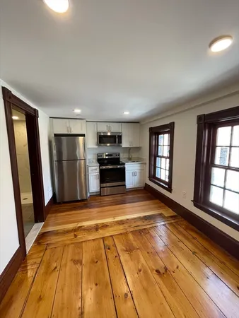 $1,200 | 41 Summer Street, Unit 17, Leominster, MA 01453