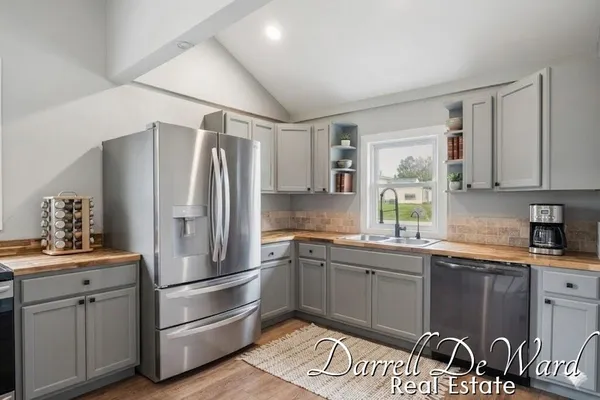 $259,900 | 130 Cherry Street, Freeport, MI 49325