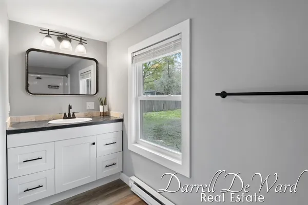 $259,900 | 130 Cherry Street, Freeport, MI 49325
