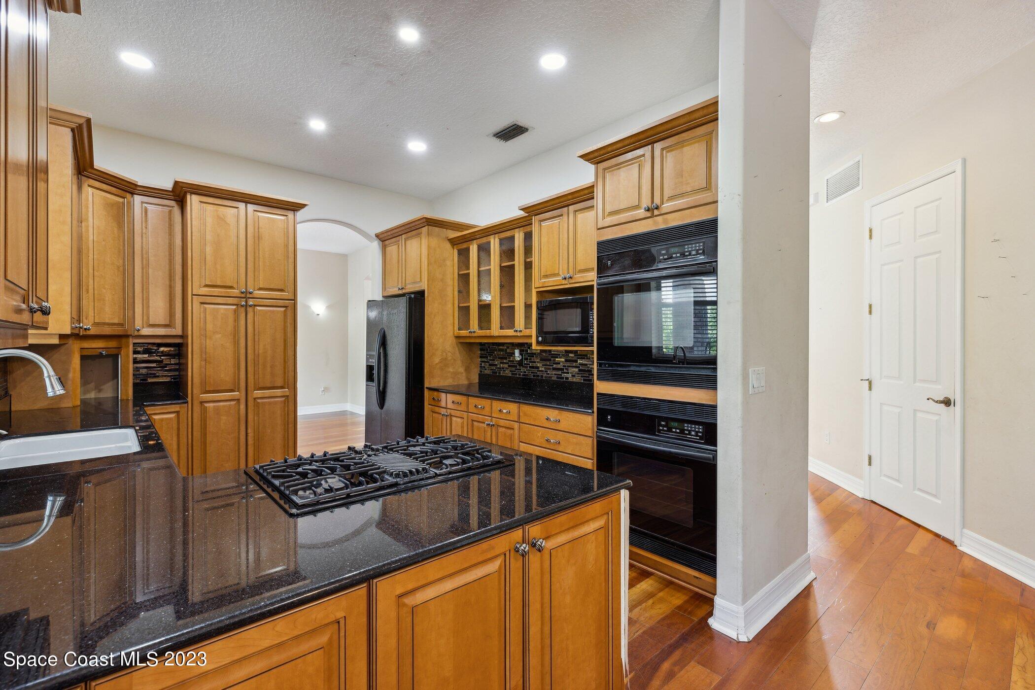 3908 Hunters Ridge Way Titusville, FL 32796 - Photo 19 of 49 Hunters Ridge Way