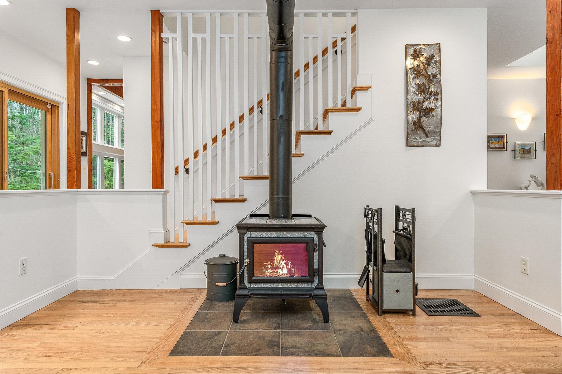 17 Joslin Road East Kingston, NH 03827 - Photo 12 of 55