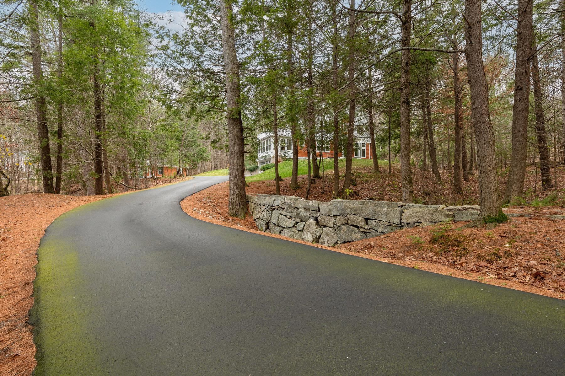 17 Joslin Road East Kingston, NH 03827 - Photo 5 of 55