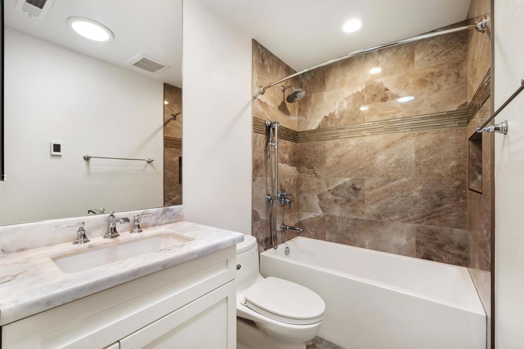 1723 Kellington Place Encinitas, CA 92024 - Photo 9 of 14