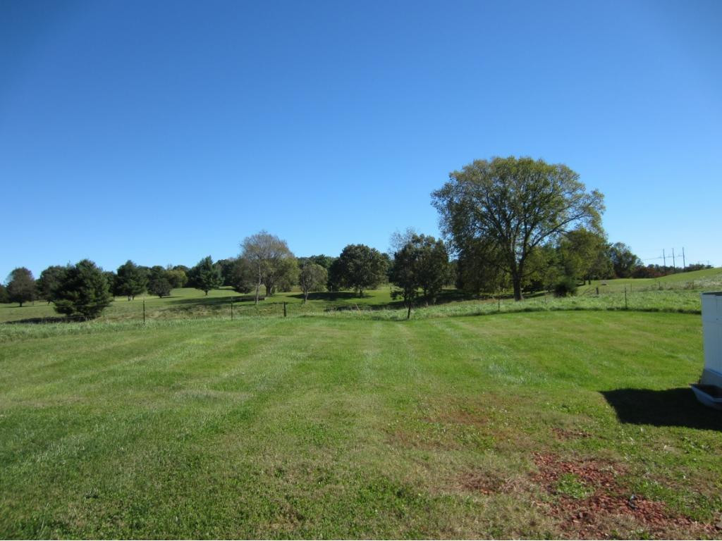 241 Buncombe Road Blountville, TN 37617 - Photo 8 of 34 Photo 8