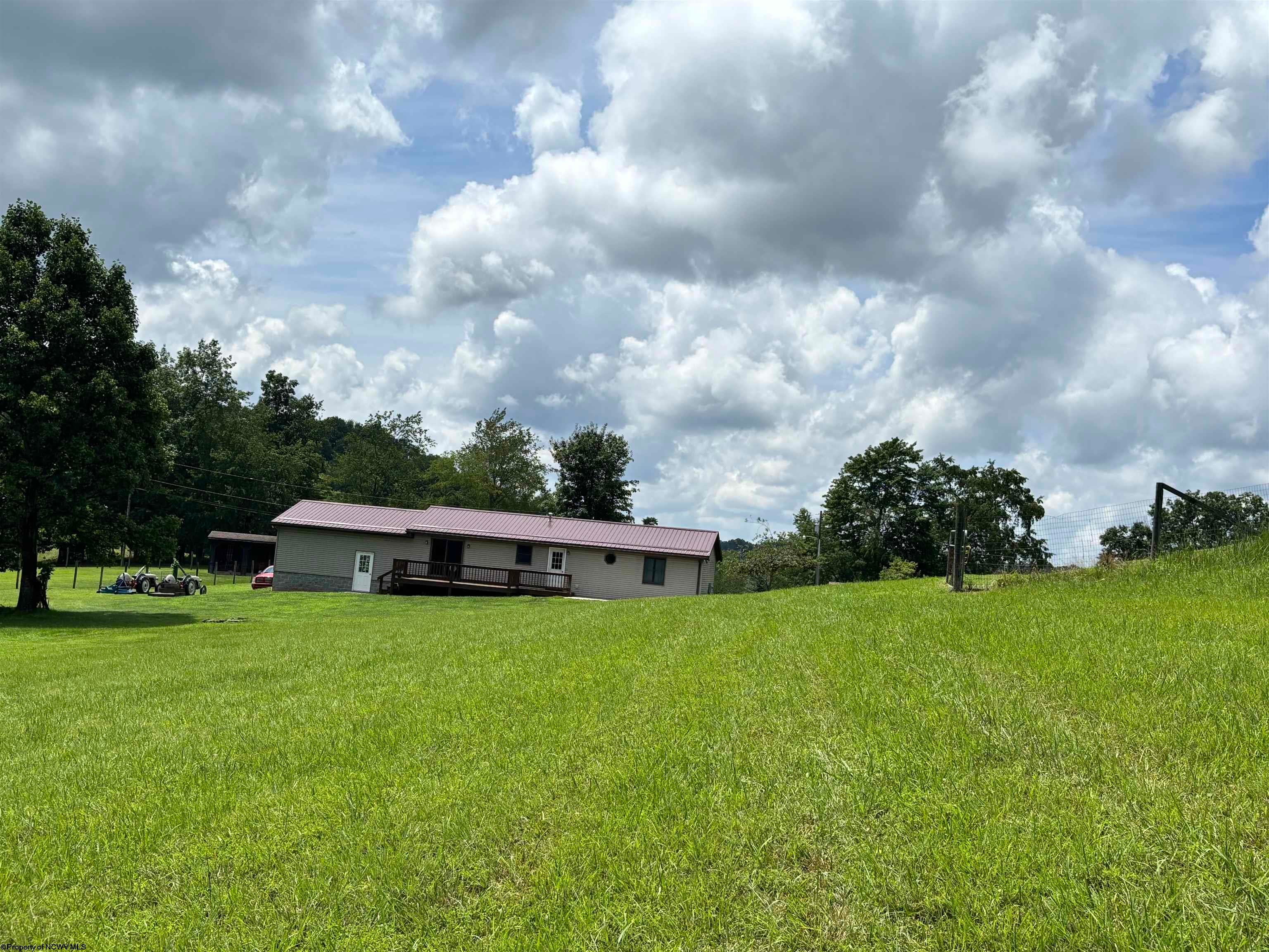 395 Trinity Road Belington, WV 26250 - Photo 29 of 37 Gallery Image 29