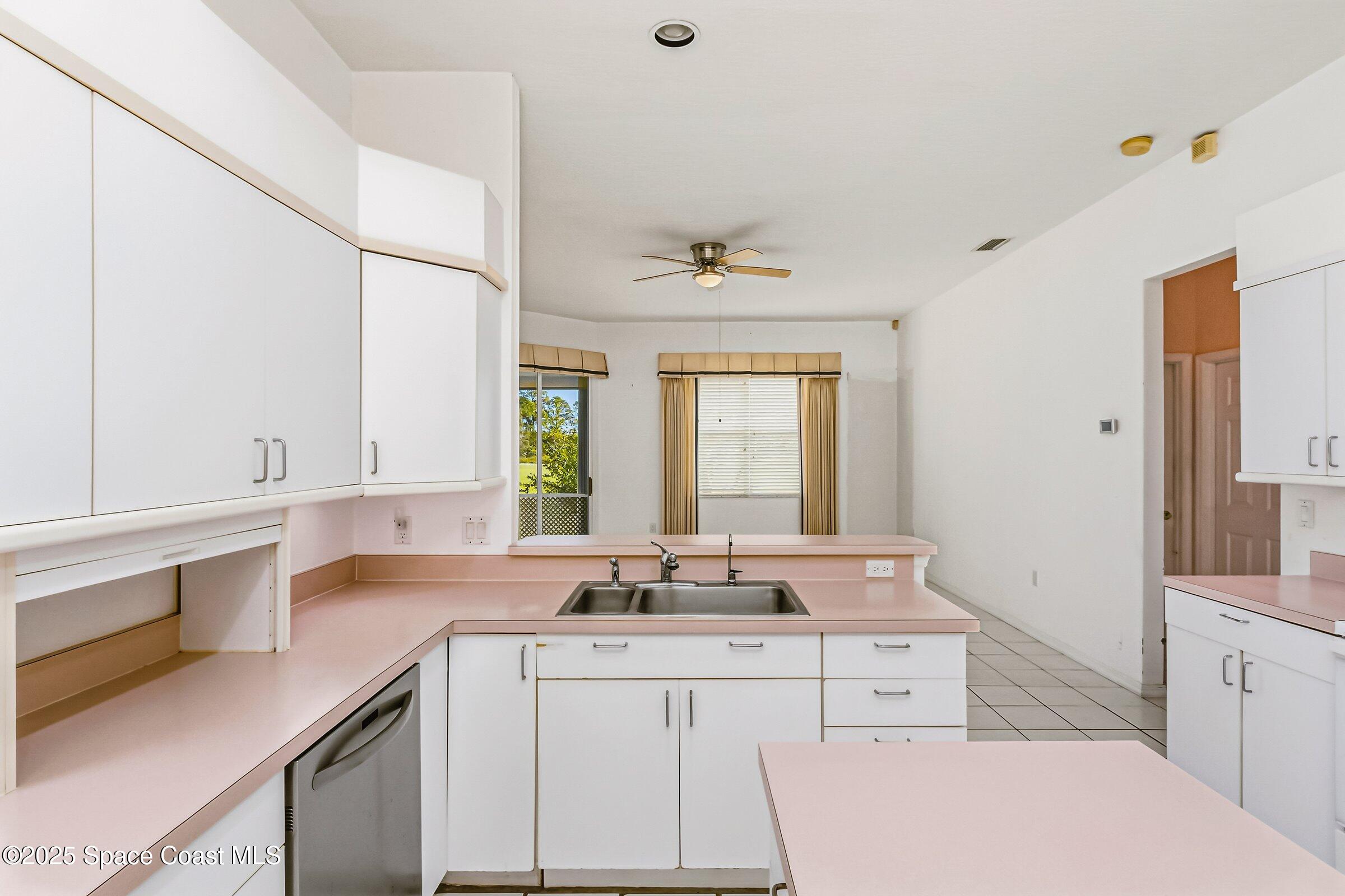 4048 Sand Ridge Drive Merritt Island, FL 32953 - Photo 16 of 61 Kitchen