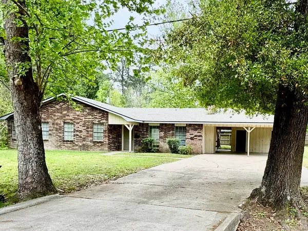 $145,000 | 923 North Nellius Street, Woodville, TX 75979