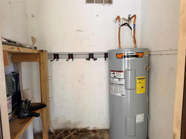 $145,000 | 923 North Nellius Street, Woodville, TX 75979