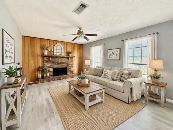 $145,000 | 923 North Nellius Street, Woodville, TX 75979