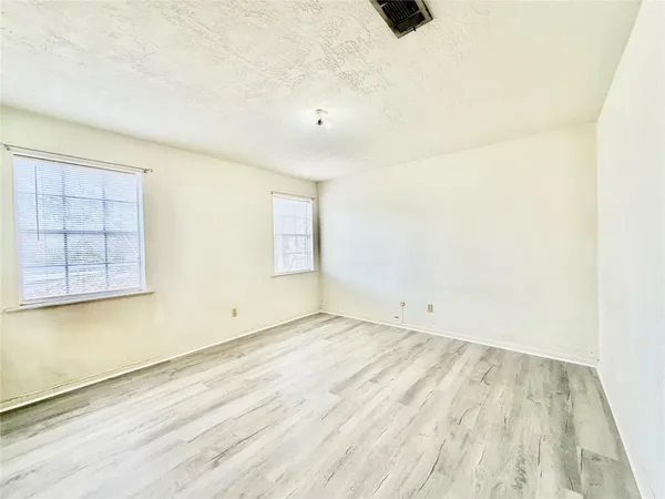 $145,000 | 923 North Nellius Street, Woodville, TX 75979