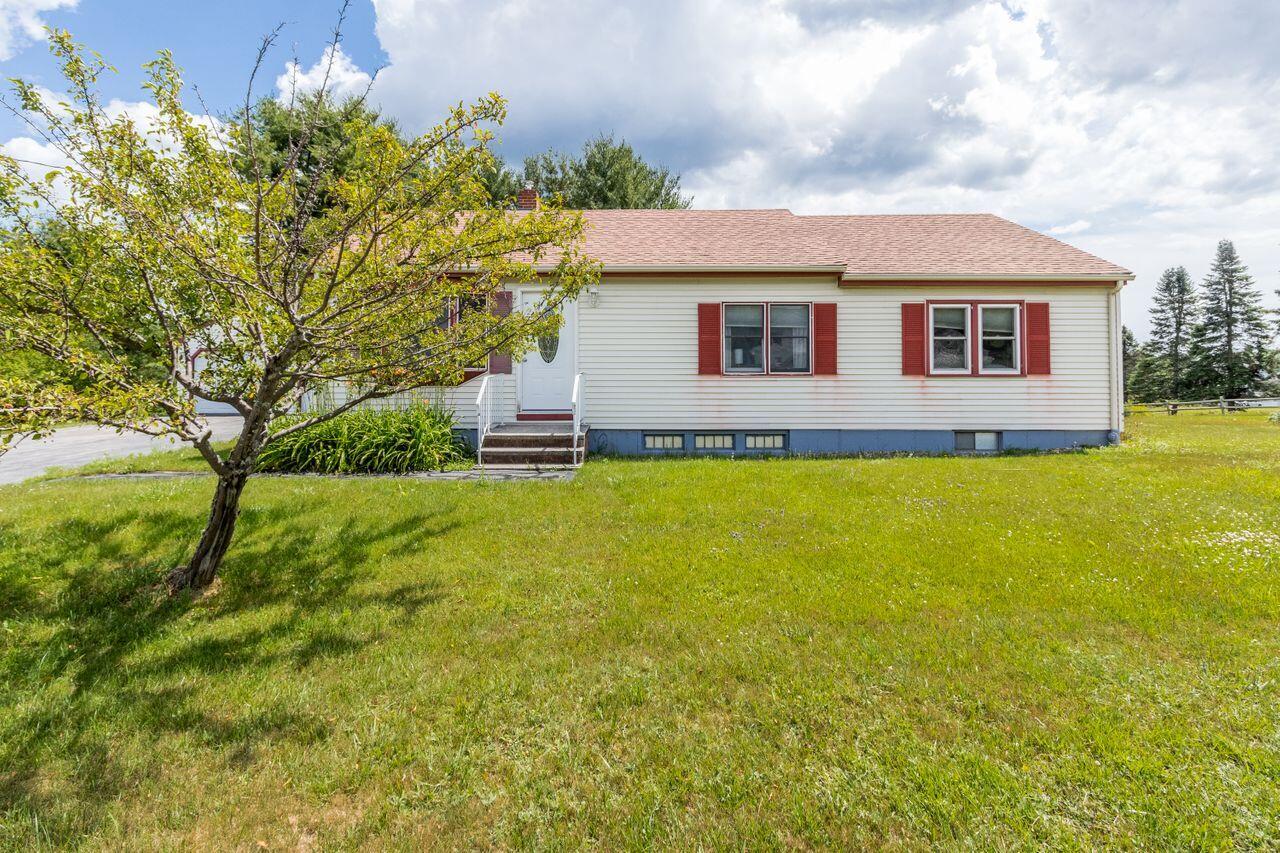 108 Brackett Road Gorham, ME 04038 - Photo 2 of 43 20220629AD-71003