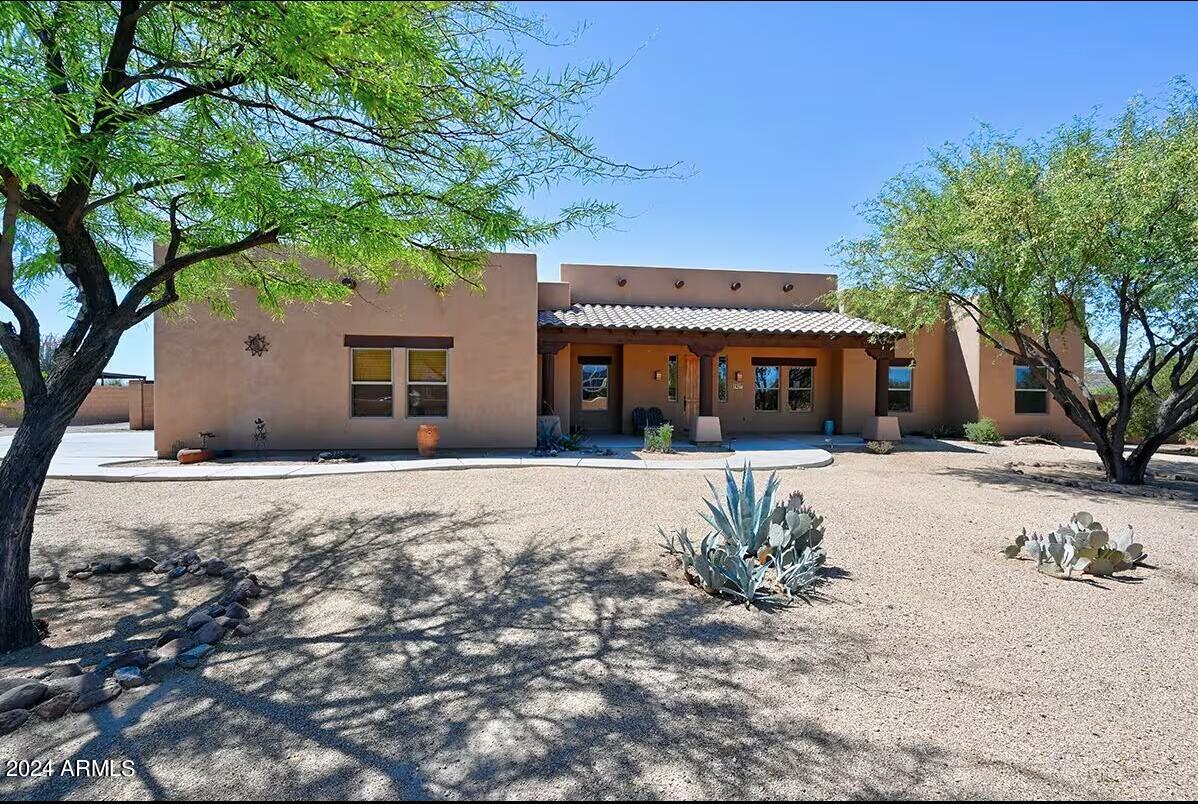 2427 West Tanya Road Phoenix, AZ 85086 - Photo 1 of 34 IMG_9842