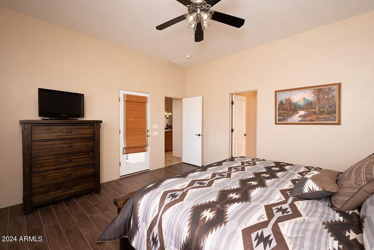 2427 West Tanya Road Phoenix, AZ 85086 - Photo 12 of 34 IMG_9839
