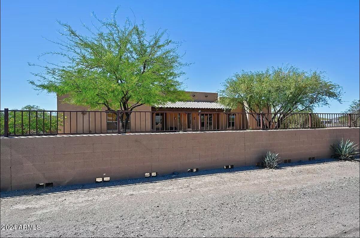 2427 West Tanya Road Phoenix, AZ 85086 - Photo 31 of 34 IMG_9836