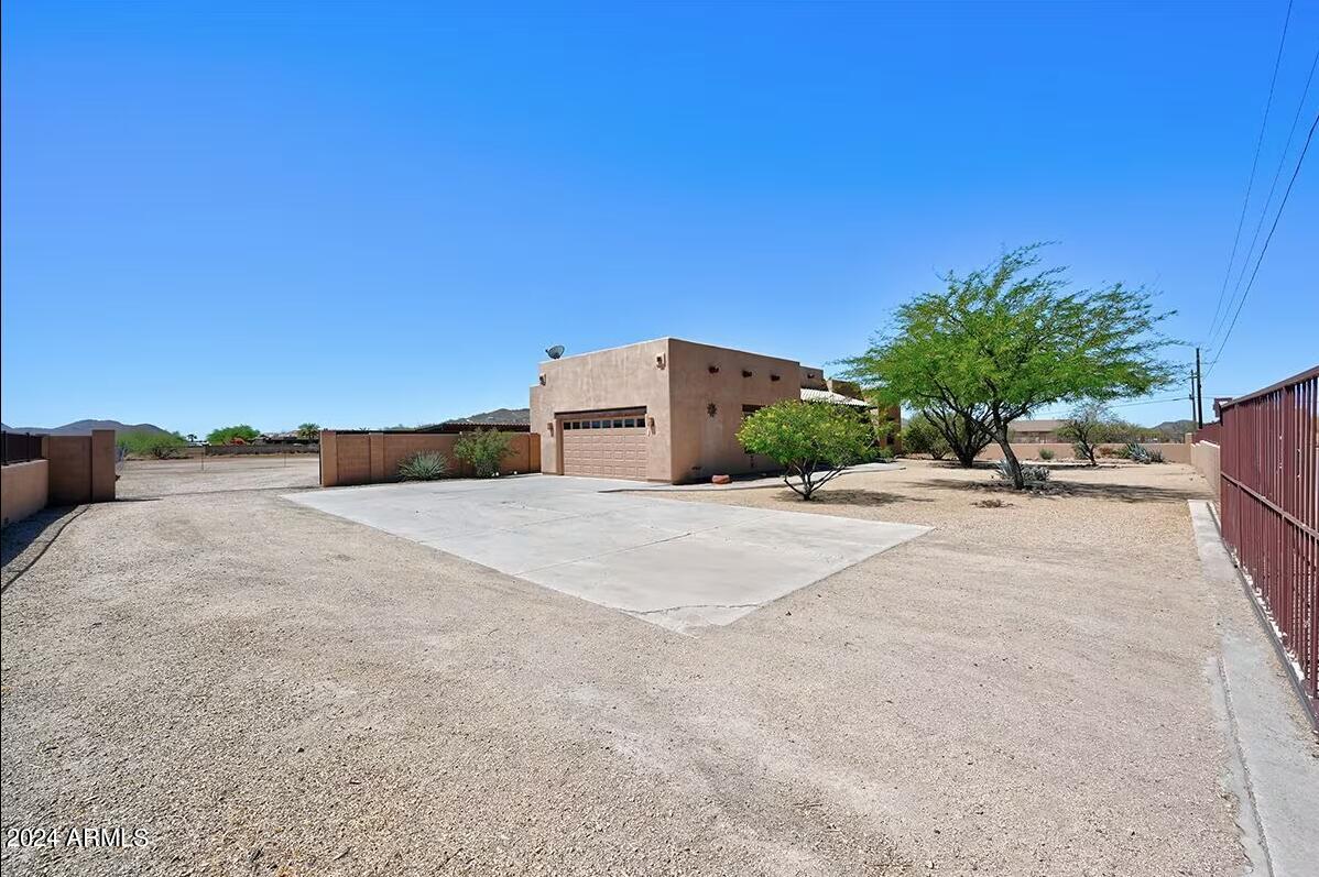 2427 West Tanya Road Phoenix, AZ 85086 - Photo 33 of 34 IMG_9834