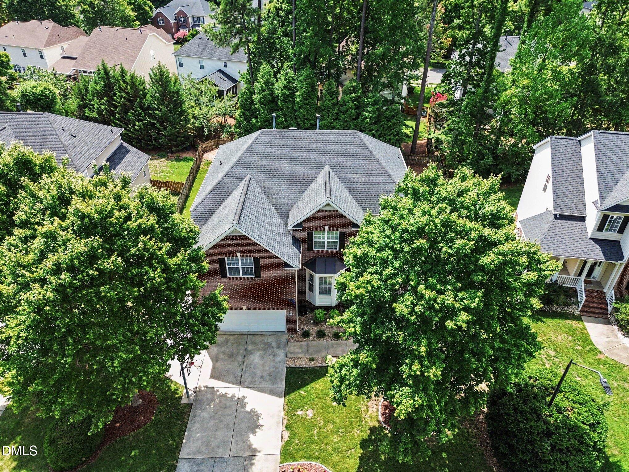 8417 Dunnington Circle Raleigh, NC 27613 - Photo 34 of 40 030_file_8743