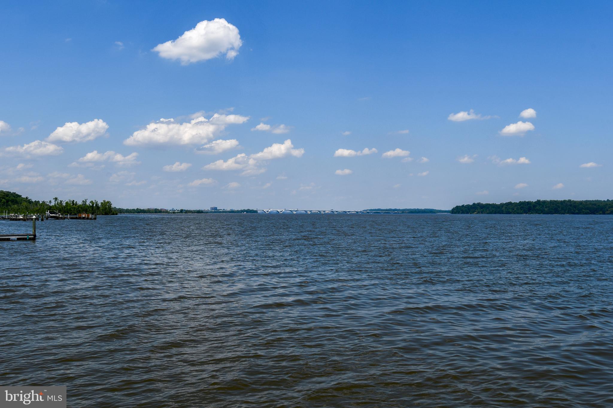 7808 Southdown Road Alexandria, VA 22308 - Photo 12 of 99 Views from your private pier