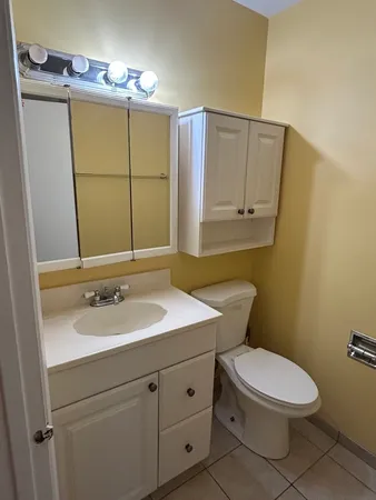 $199,900 | 162 South Waters Edge Drive, Unit 301, Glendale Heights, IL 60139