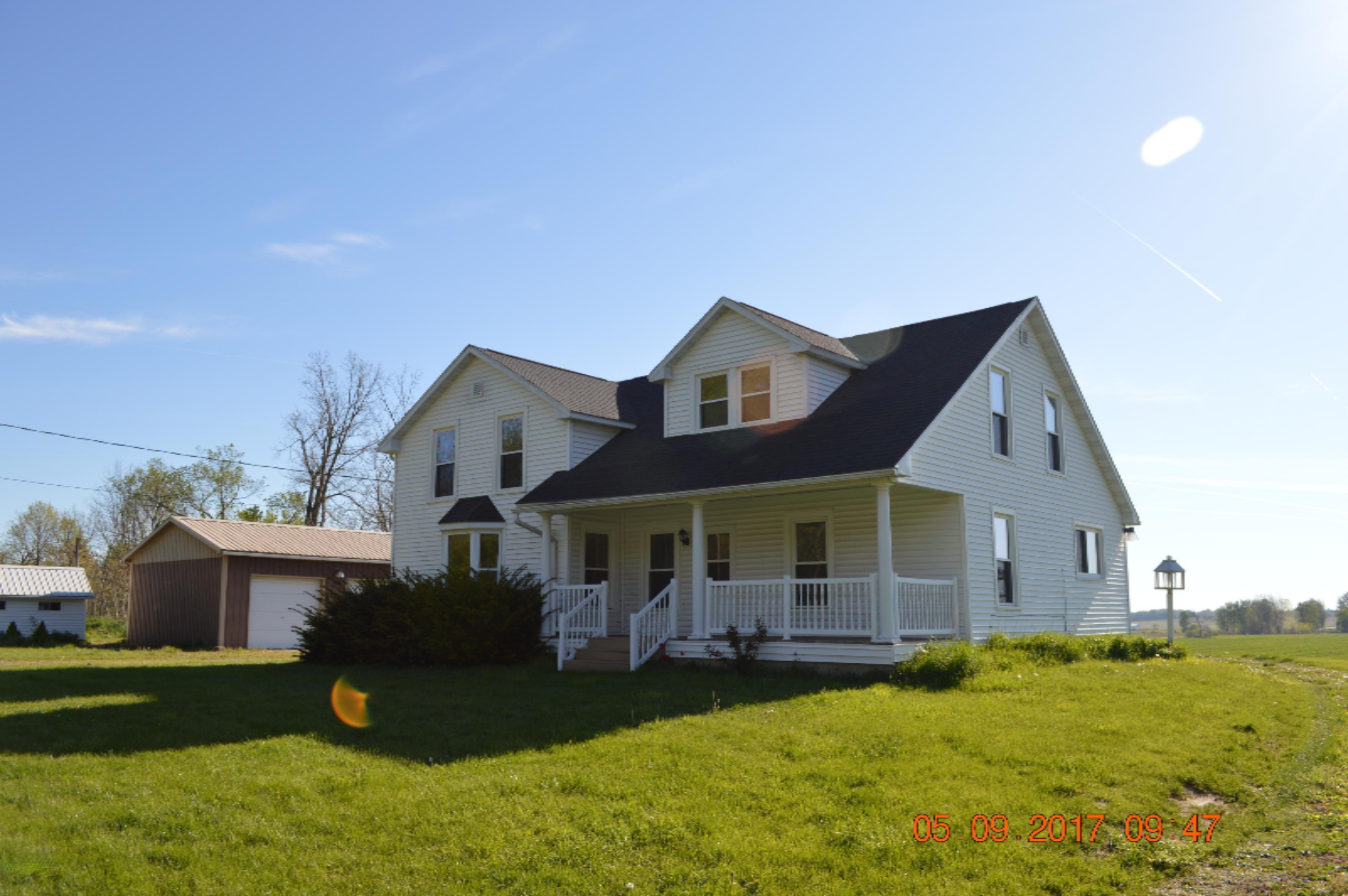 4095 South Ainger Road Charlotte, MI 48813 - Photo 5 of 19 ainger 3