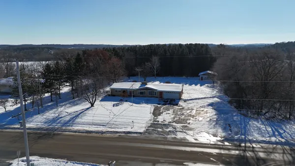 $369,900 | E9481 West Beckert Road, New London, WI 54961