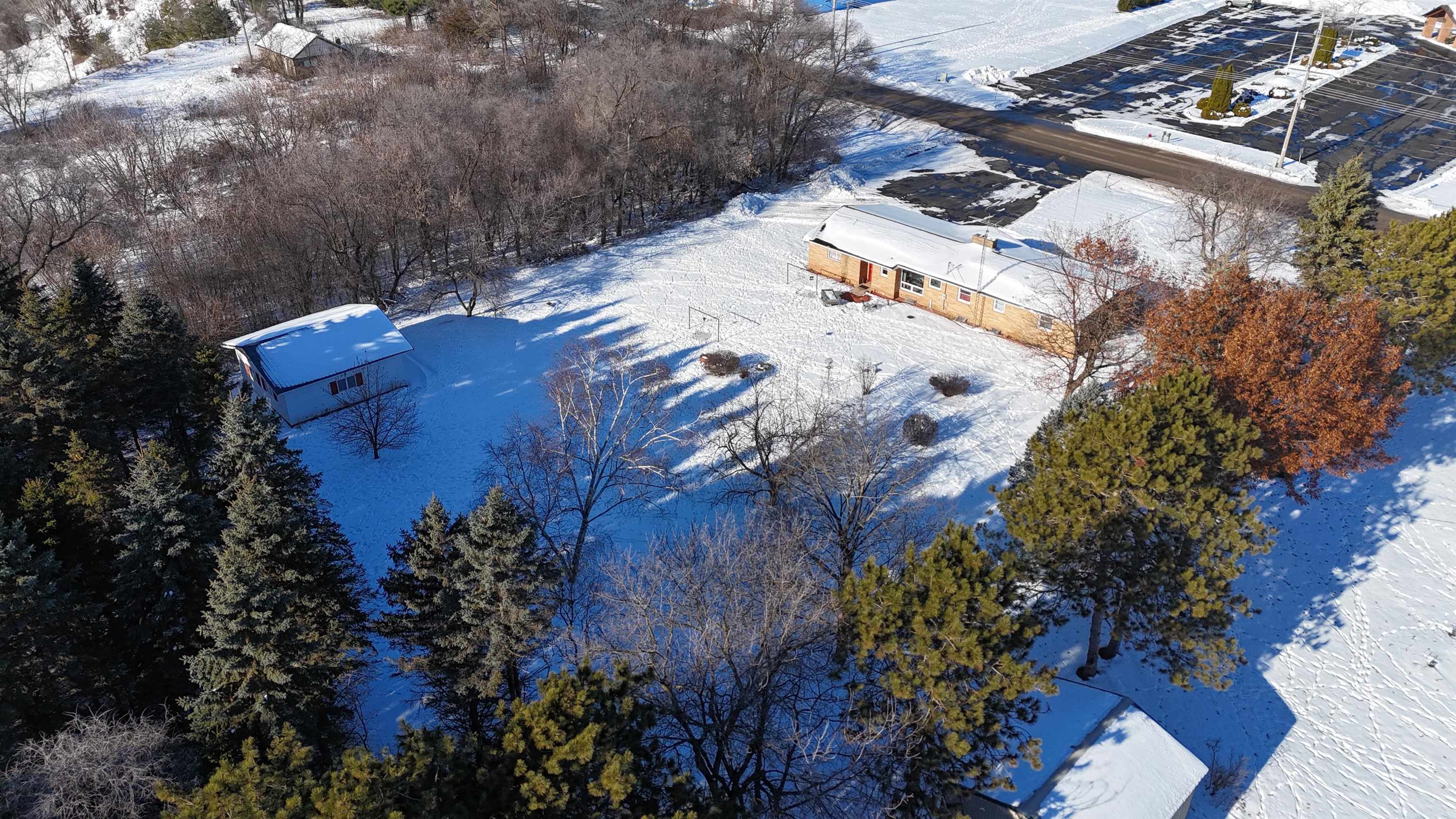 E9481 West Beckert Road New London, WI 54961 - Photo 18 of 69