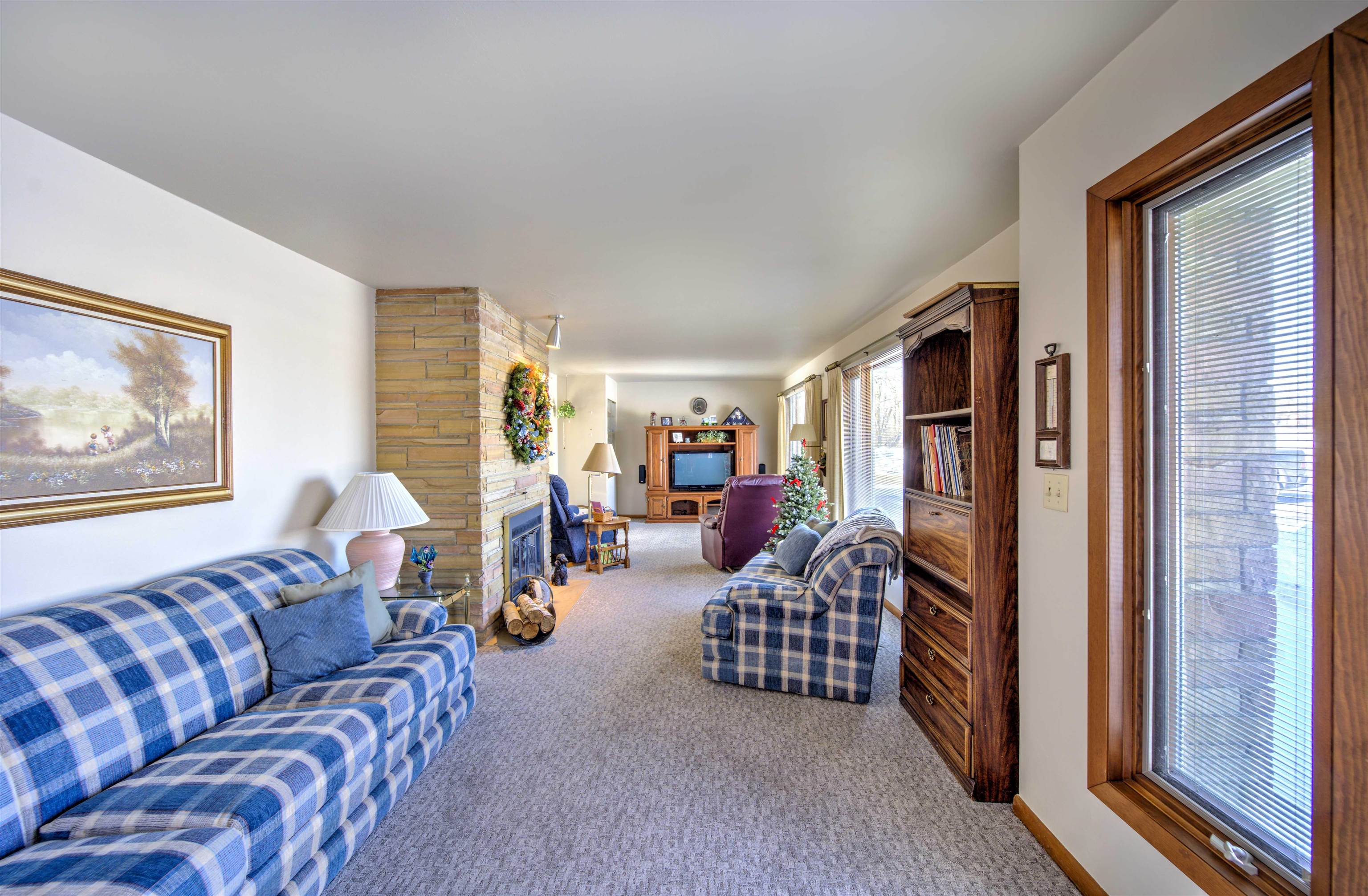 E9481 West Beckert Road New London, WI 54961 - Photo 2 of 69