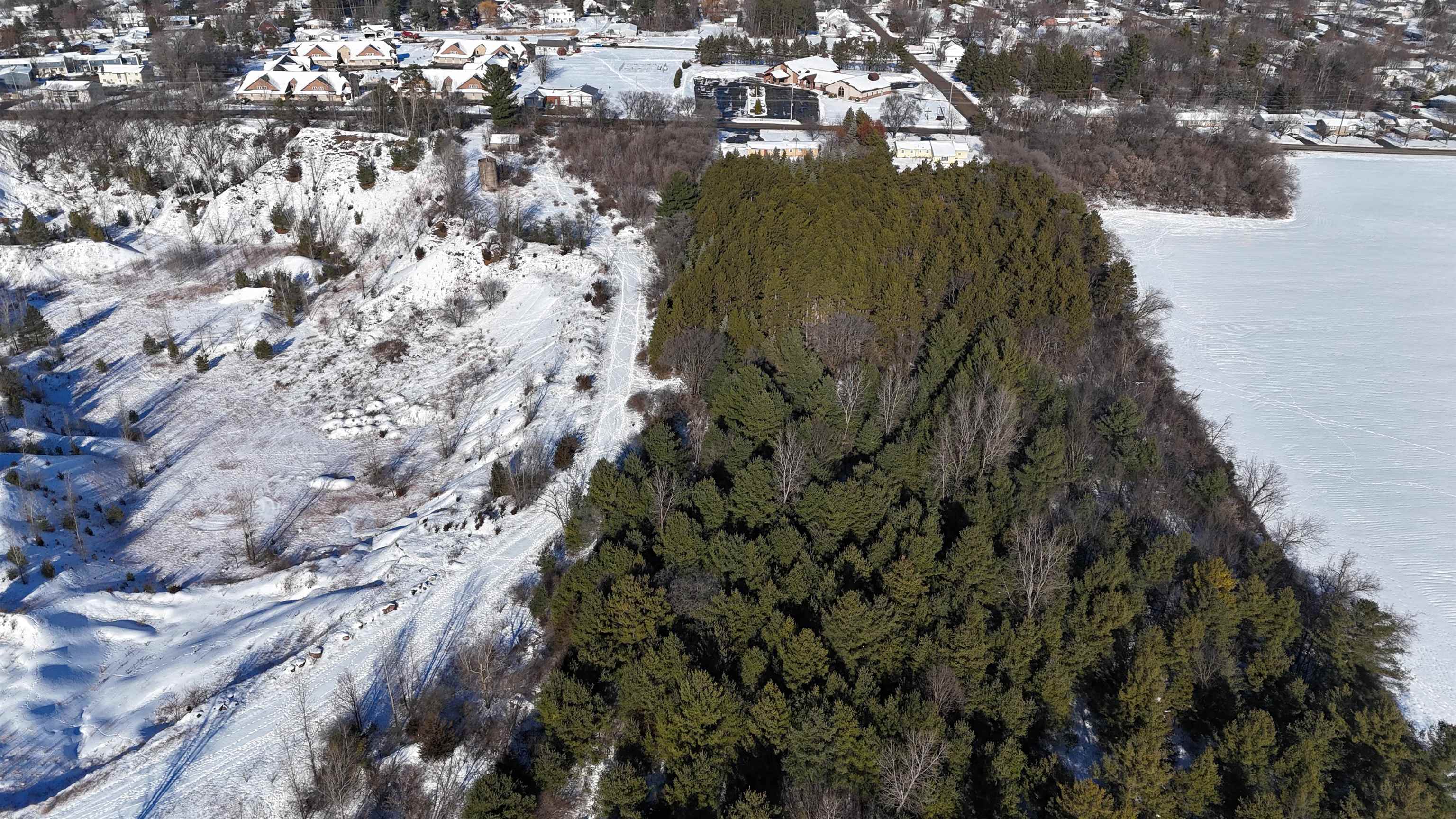 E9481 West Beckert Road New London, WI 54961 - Photo 23 of 69