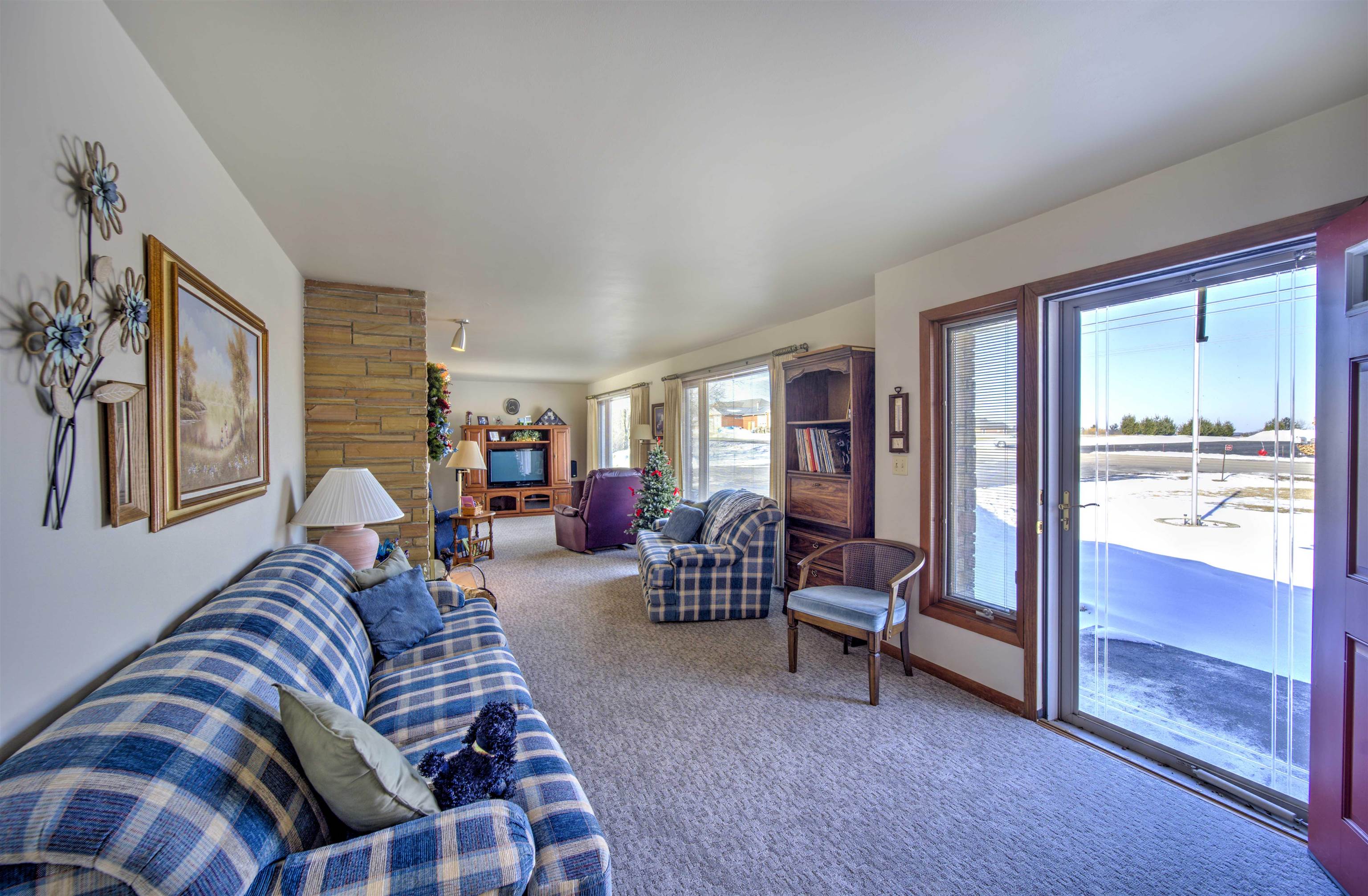 E9481 West Beckert Road New London, WI 54961 - Photo 3 of 69