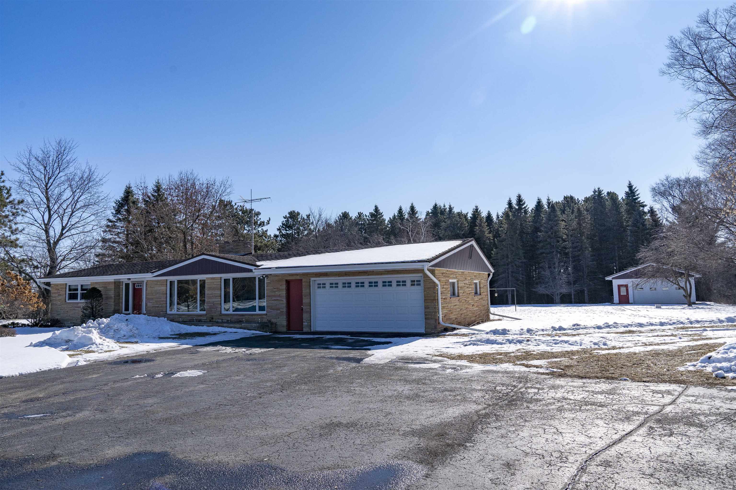 E9481 West Beckert Road New London, WI 54961 - Photo 60 of 69