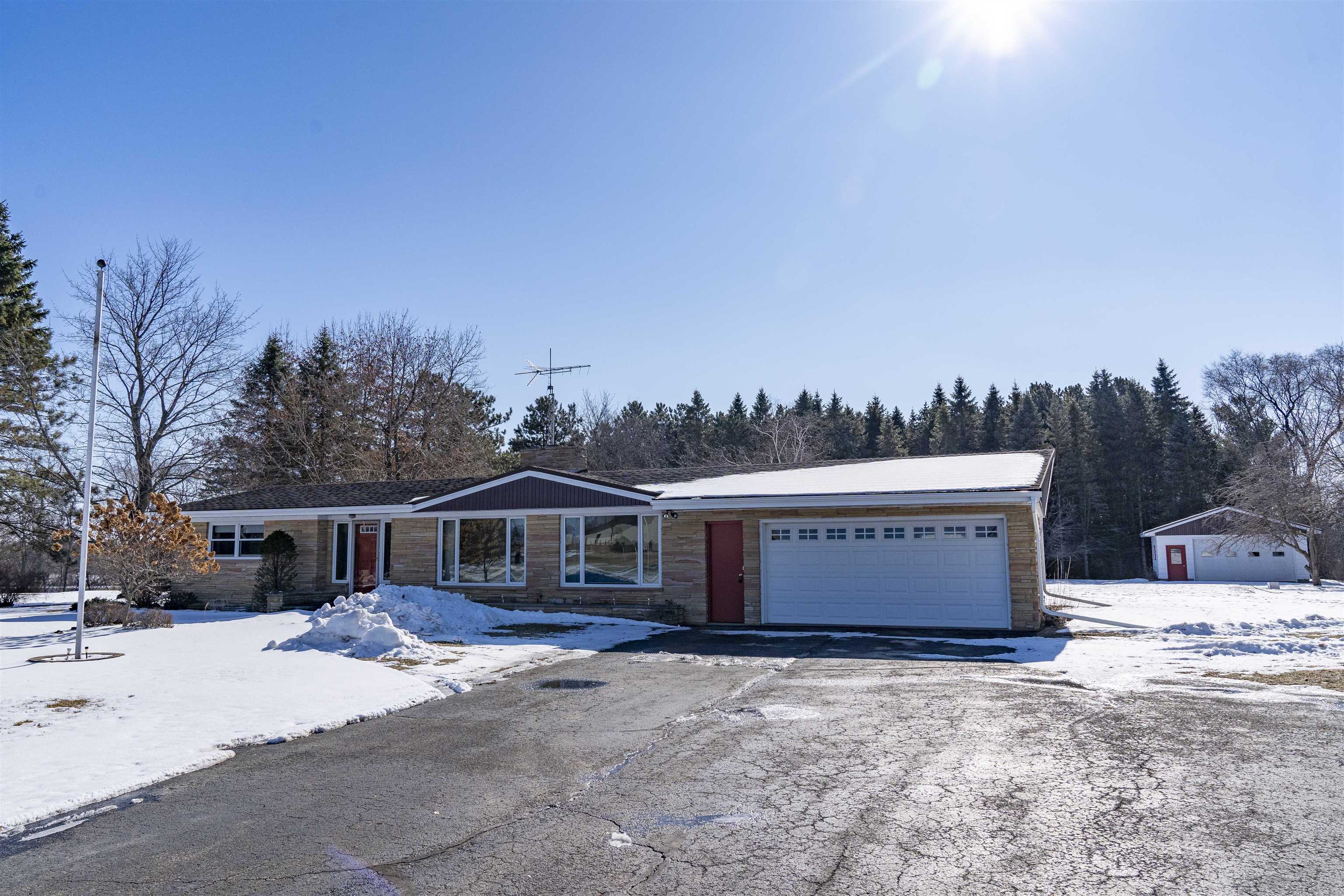 E9481 West Beckert Road New London, WI 54961 - Photo 61 of 69