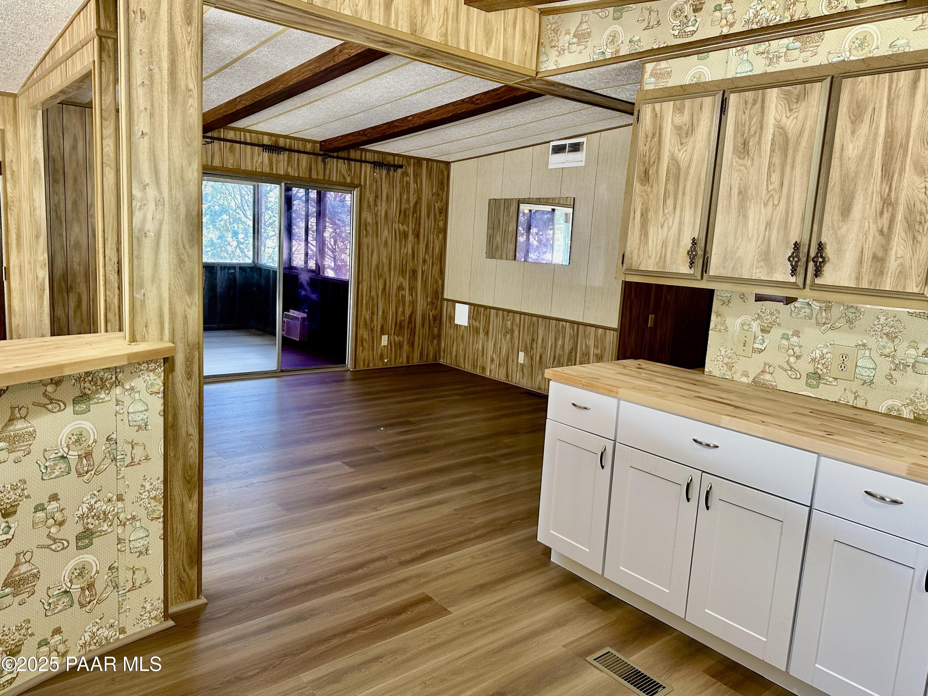 1504 Private Road Prescott, AZ 86301 - Photo 11 of 19 IMG_1401