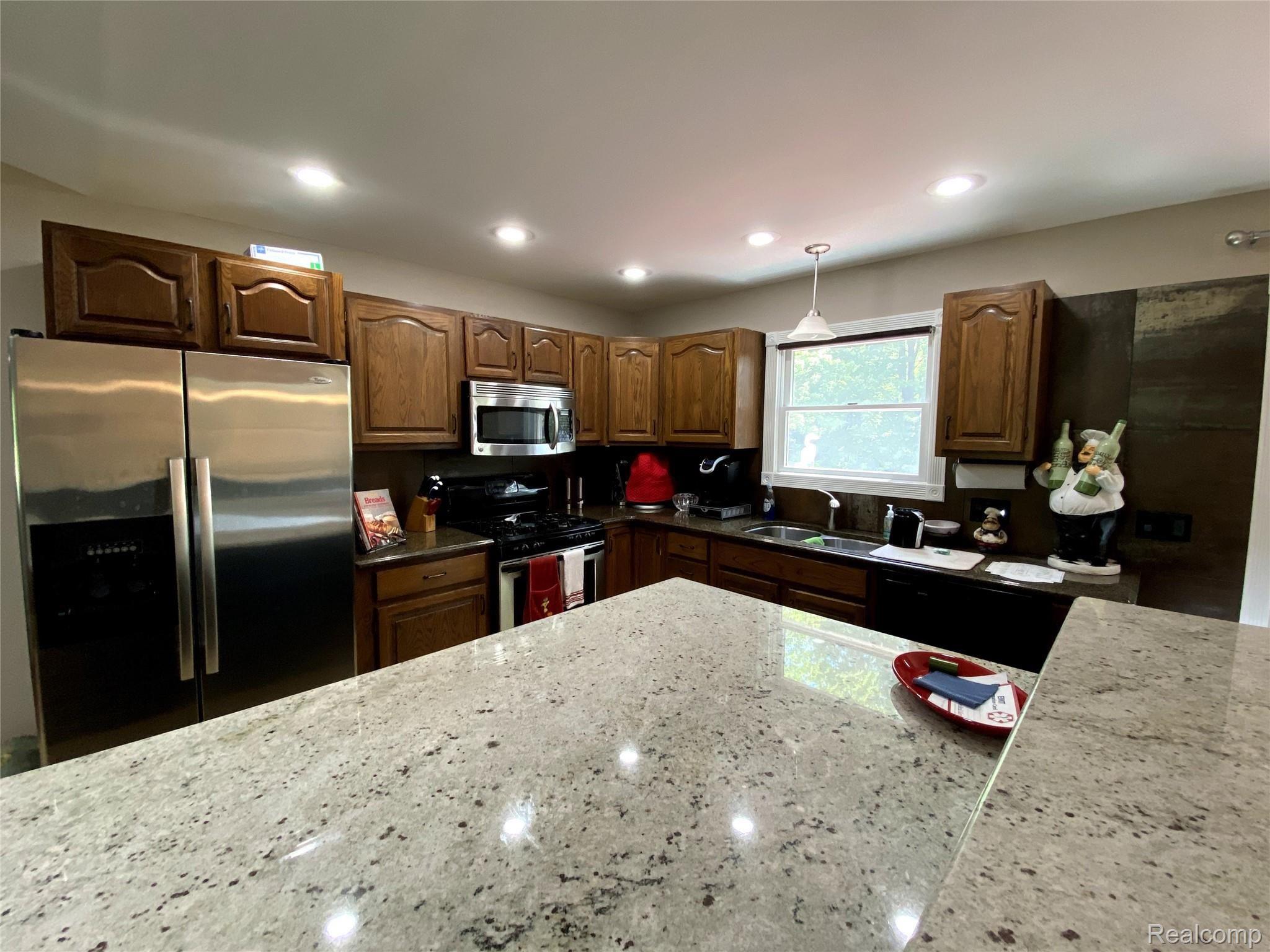 5427 Draper Road Jackson, MI 49201 - Photo 7 of 23 IMG_0791.HEIC