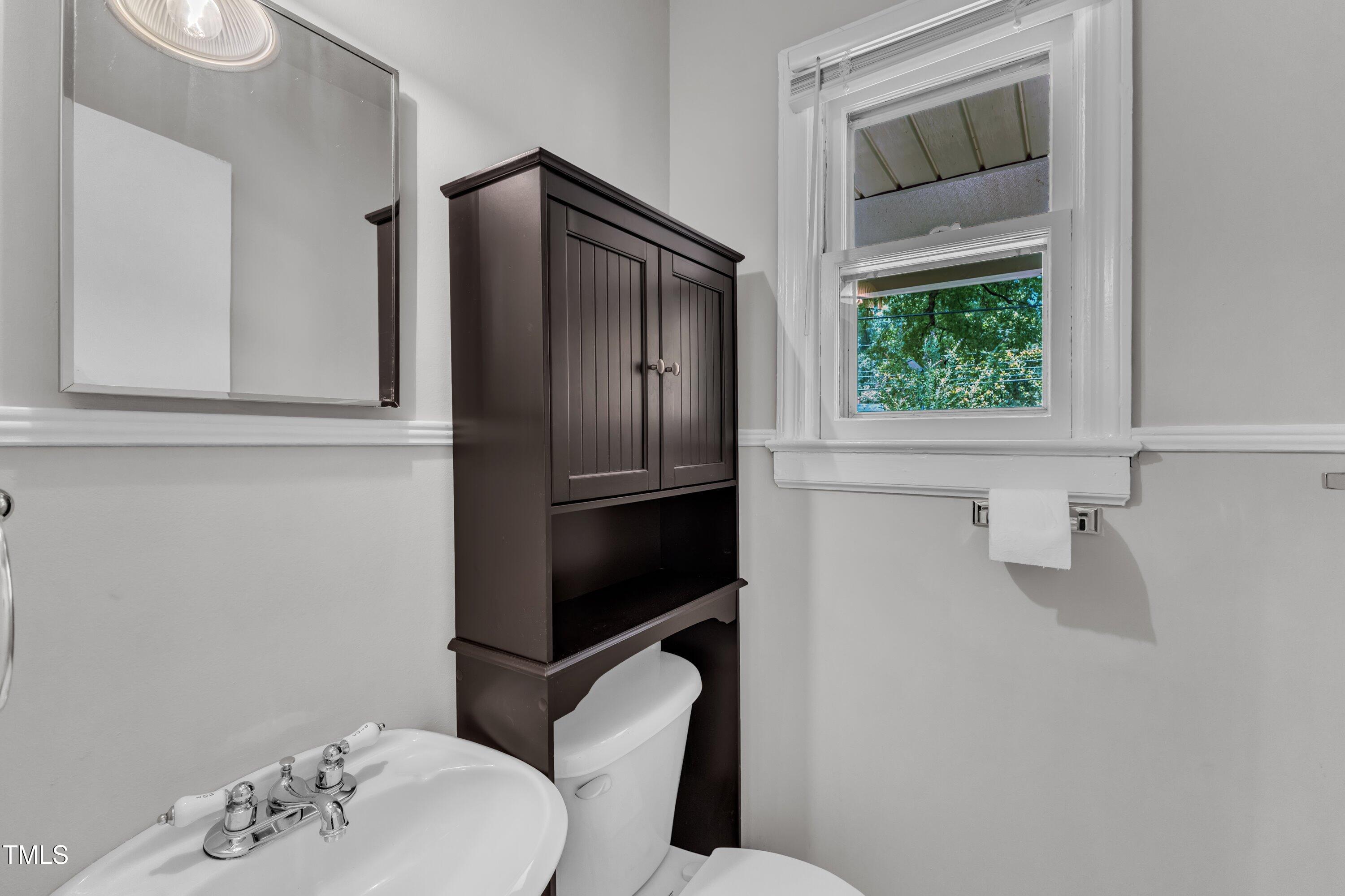 2519 Chapel Hill Road Durham, NC 27707 - Photo 12 of 43 15-2519 Chapel Hill Rd-25