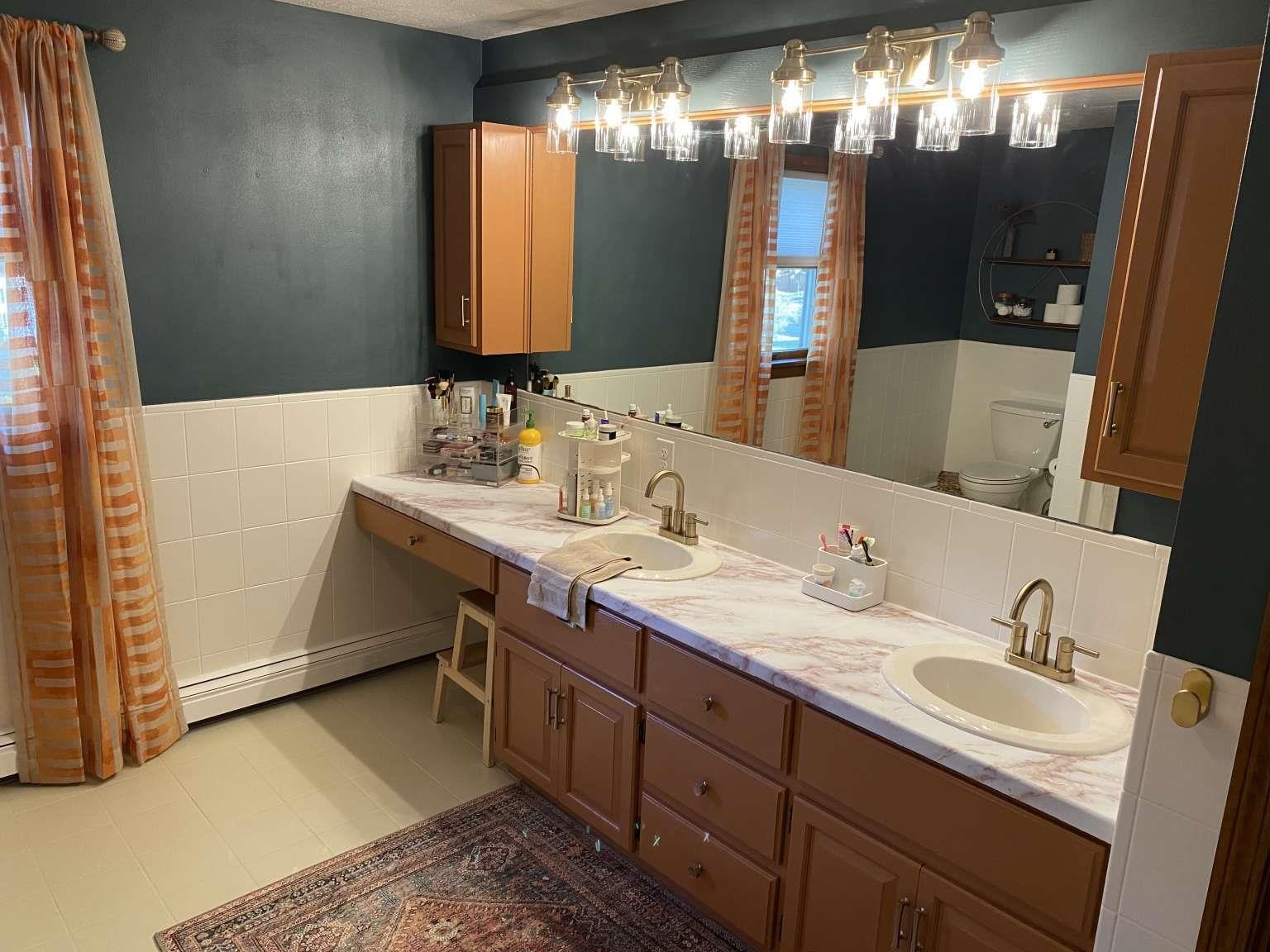 11 Plummer Road Bedford, NH 03110 - Photo 16 of 25