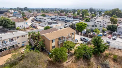 $2,325,000 | 6736-40 Kelly Street, San Diego, CA 92111